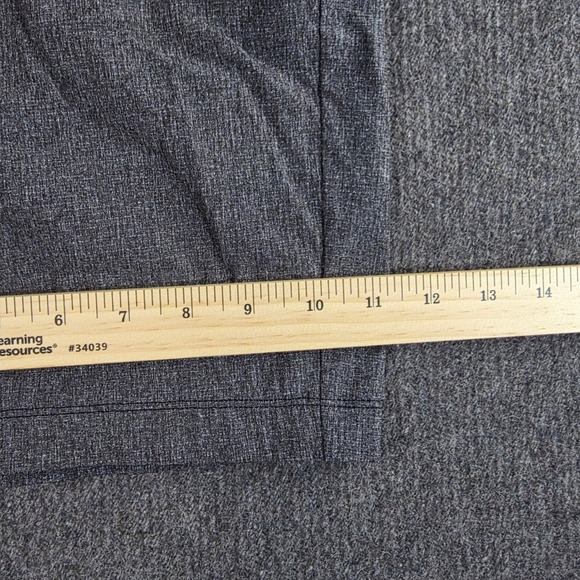 Lululemon Commission Mens Size 34 Short Stretch Heathered Grey Warpstreme Fabric - Picture 6 of 7